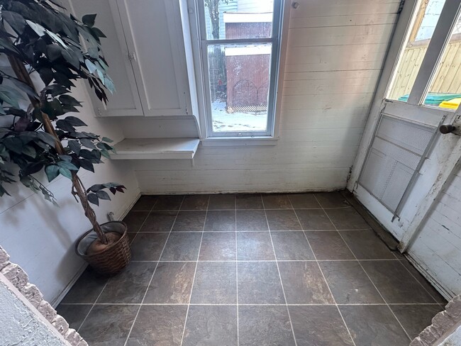 Photo - 28 S Charles St