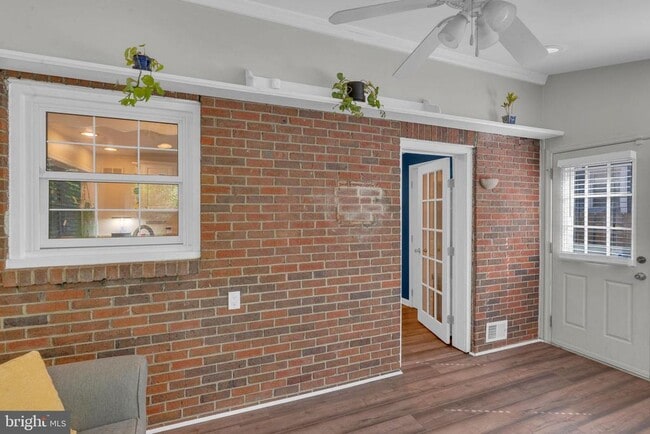 Photo - 247 Lawnside Ave