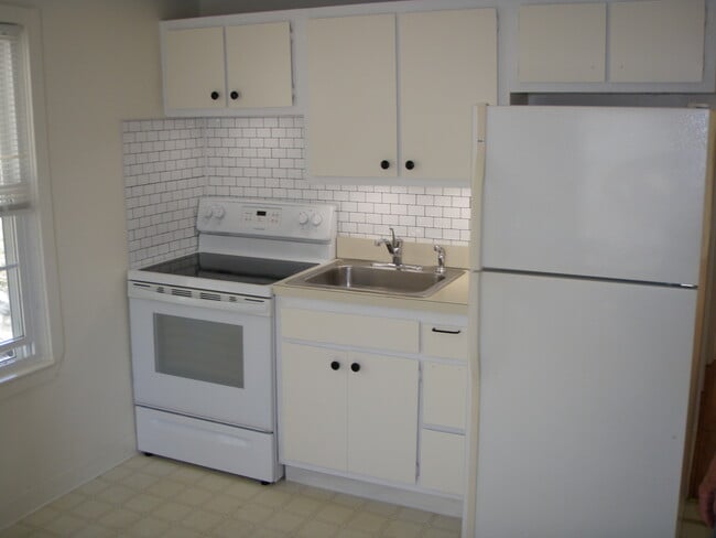 Building Photo - 969 Purchase Brook Rd Unit 969 2nd floor Rental