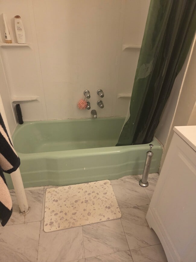 Photo - 105 Luquer St Unit 105 luquer  street  Brooklyn  NY  11231