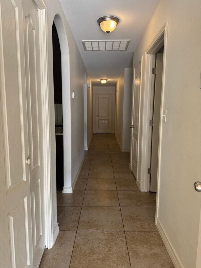 Photo - 212 Sandhill Oak Dr