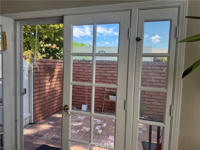 Photo - 2037 Via Mariposa E