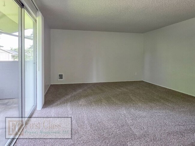 Photo - 1348 NE 186th Ave
