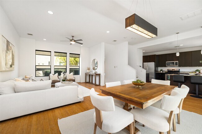 Photo - 5012 Cornish St