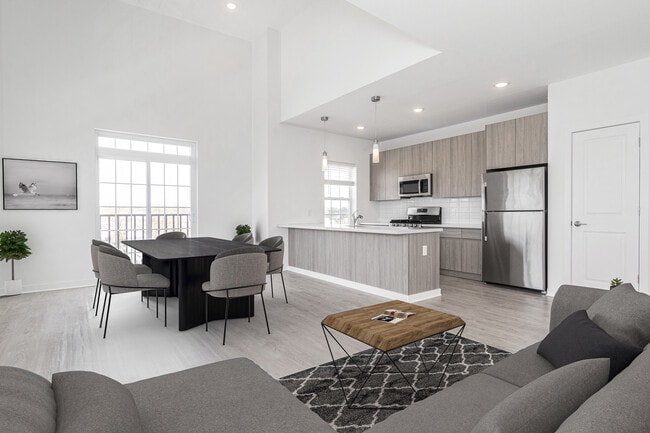 Photo - Quincy Heights - Woodbridge Township