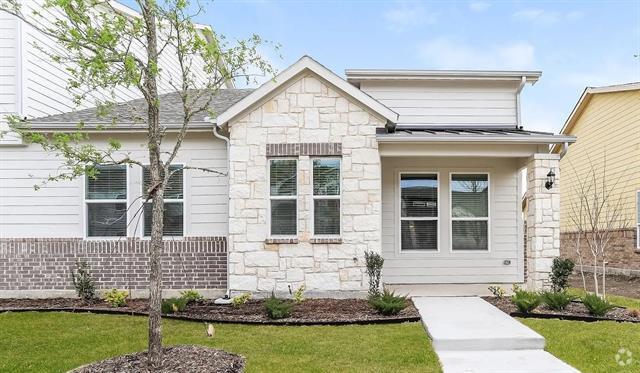 Building Photo - 1232 Pebblebrook Dr Rental