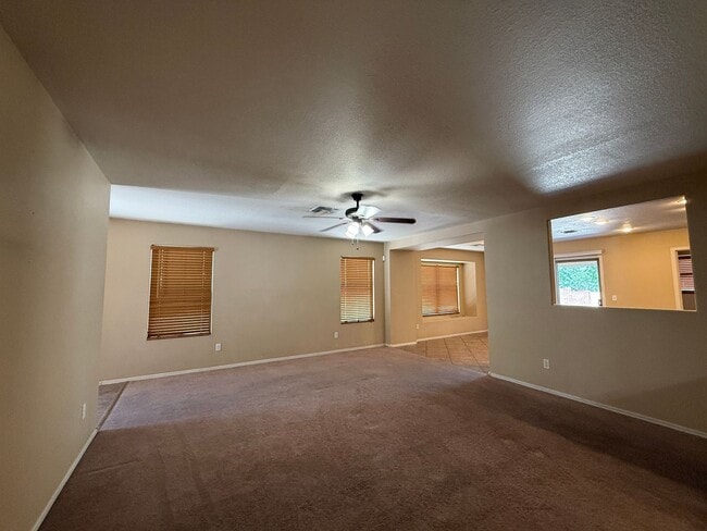 Photo - Dobbins Creek, Phoenix Rental