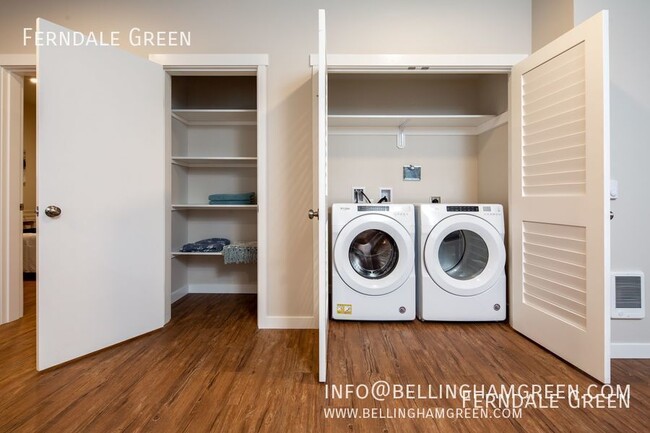 Building Photo - 4115 Prince Ct Unit 101