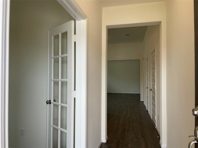 Photo - 8426 Beacon Bay Cir