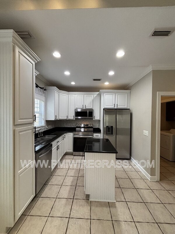 Photo - 229 Charleston Dr