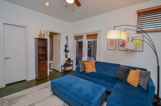 Photo - 1116 Columbus St