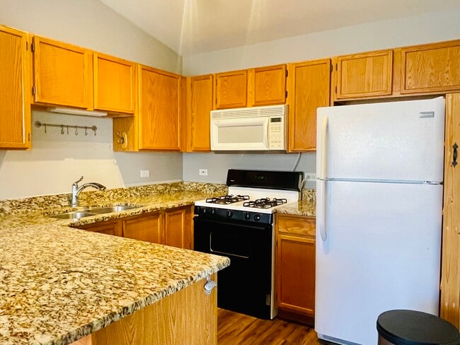 Photo - 1179 N Village Dr Unit 3