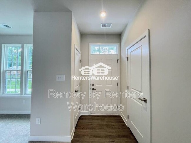 Photo - 202 Reid's Pl Dr