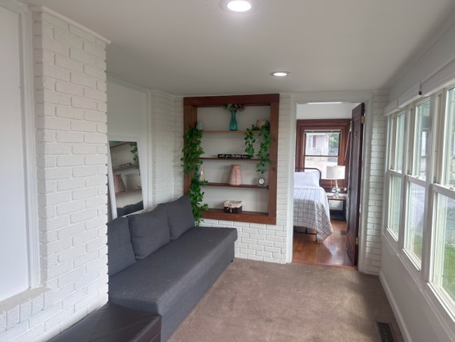 Photo - 303 N Delphine Ave