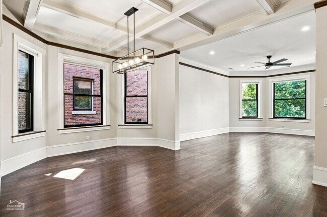 Photo - 5829 N Kenmore Ave Unit 2