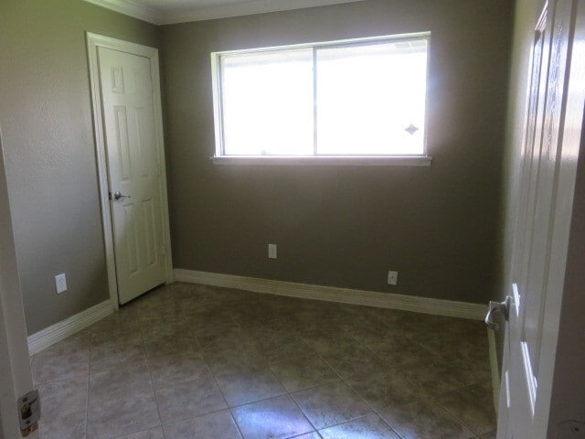 Photo - 8811 Burford Ln