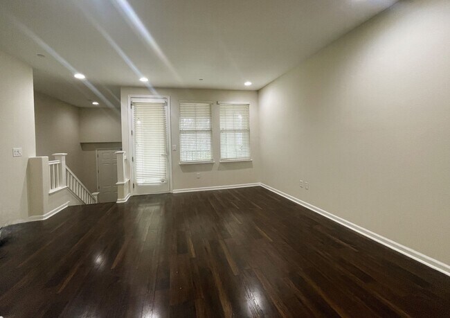Photo - San Jose - 2 Bed, 2 Bath Condo Spacious San Jose Home in Convenient Location