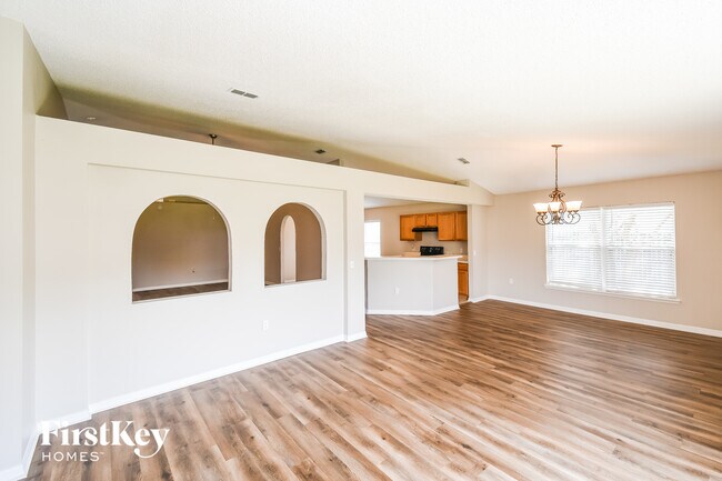 Photo - 1873 Penzance Pkwy