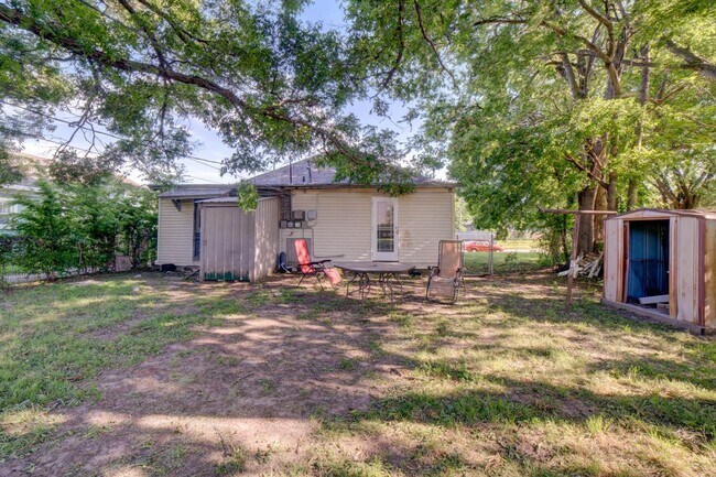 Photo - E 4th Street Duplex Unit 1625