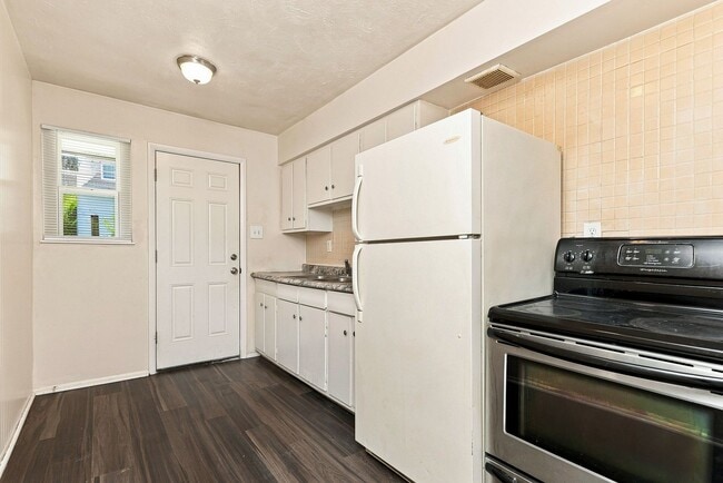Photo - 2646 Home Ave Unit A