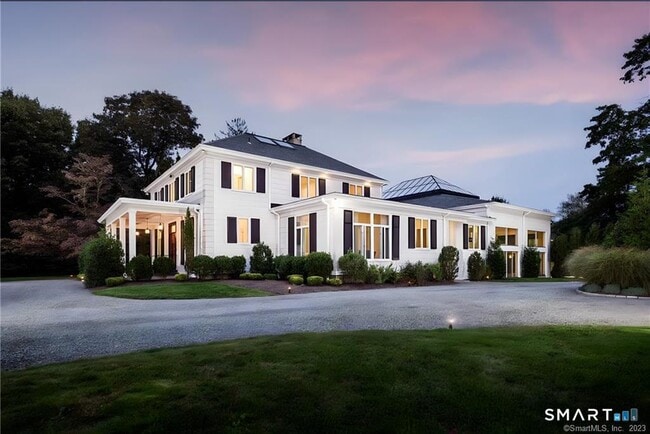 Building Photo - 345 Governors Ln