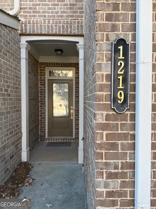 Photo - 1219 Fischer Trace