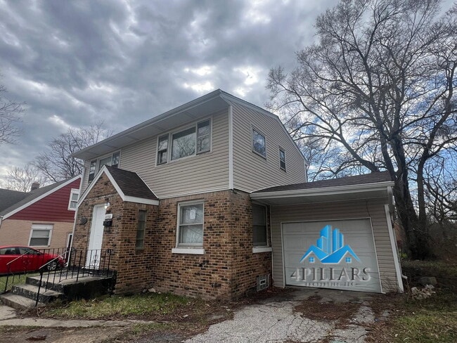 Photo - "Spacious 4-Bed, 2-Bath Gem on Kentucky Street – 2,178 Sq. Ft. of Comfort!"