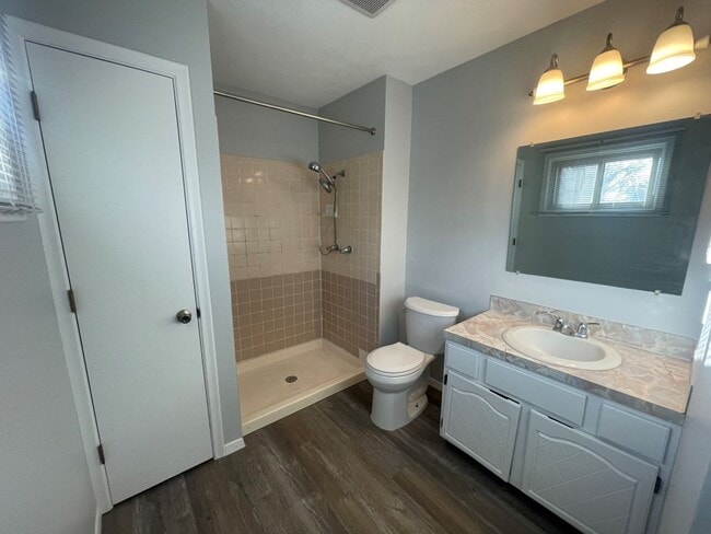 Photo - Home For Rent Bellevue.