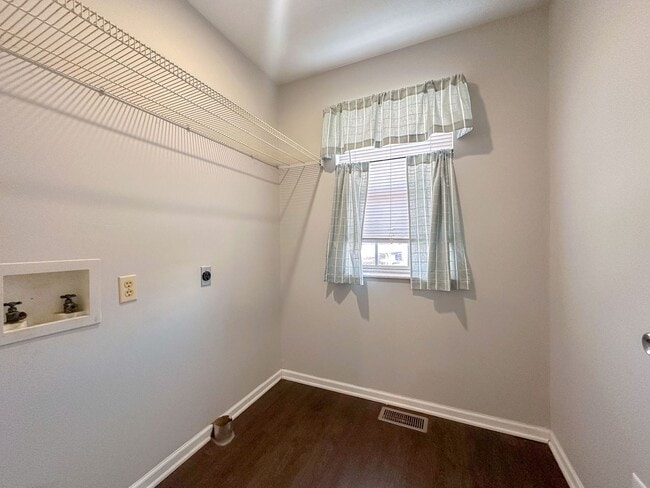 Photo - 1332 S Elizabeth St