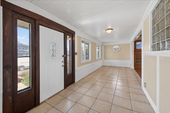 Photo - 3548 N College Ave