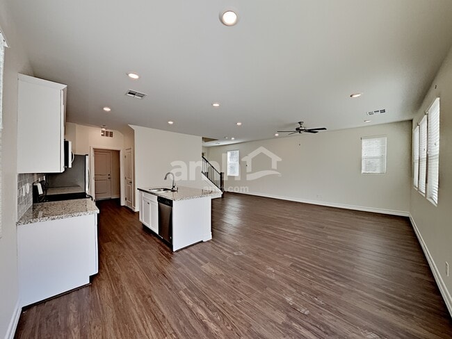 6129 Wild Lilac Ct