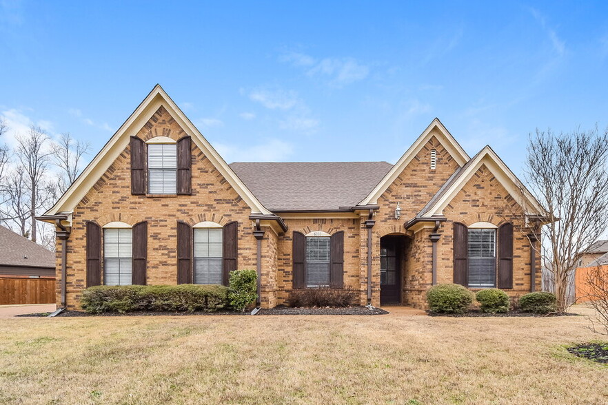 6010 Abigail Bluffs Cove