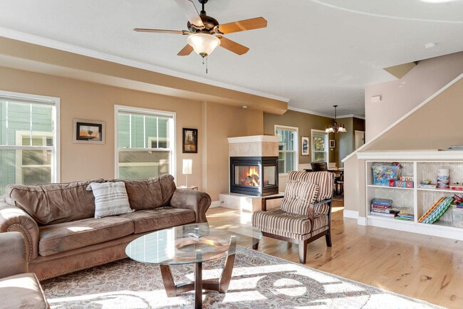 Photo - 1433 E Hays St Unit ID1324053P