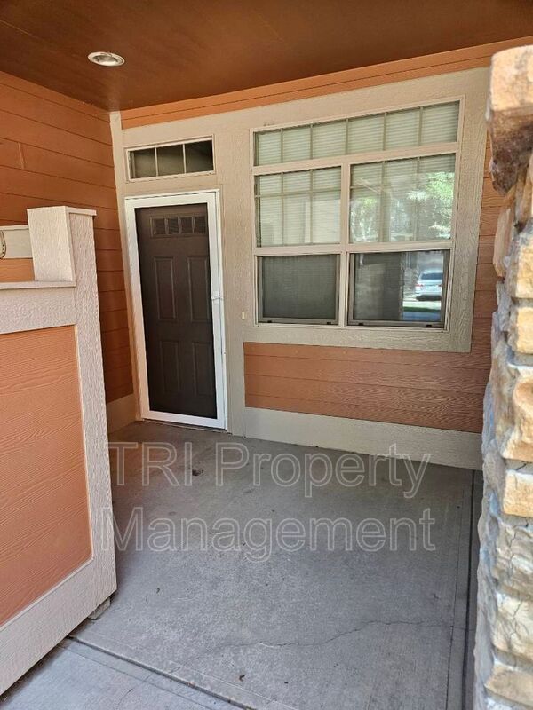 Photo - 4101 Crittenton Ln