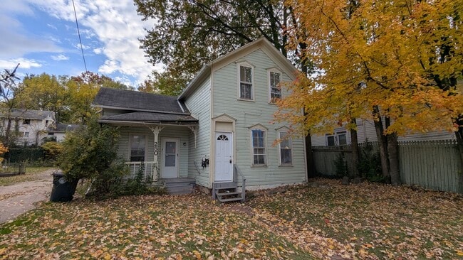 Building Photo - Atlas Investment Group, LLC (250 Cross St) Unit 3