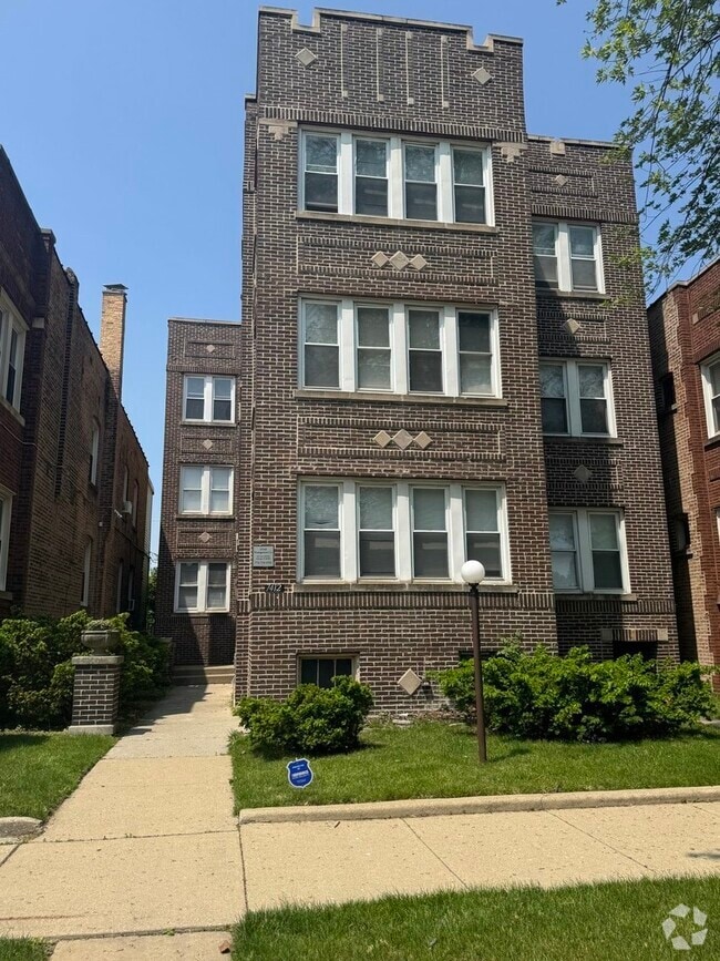 Building Photo - 7412 S Prairie Ave Unit 1R Rental