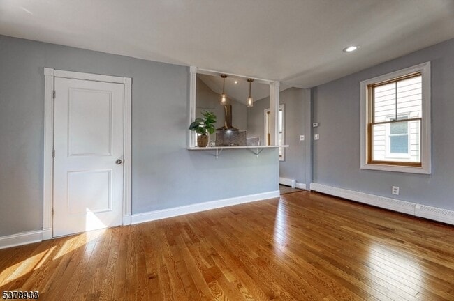 Building Photo - 101 Carlton Ave Rental