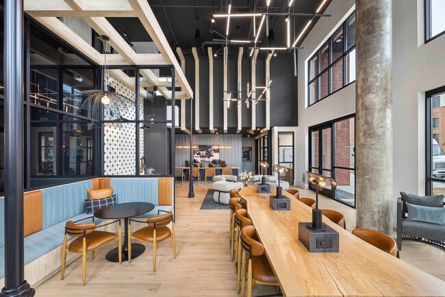 MAA Plaza Midwood