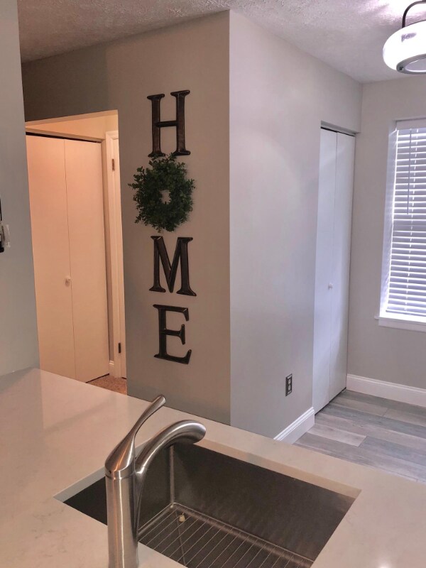 Photo - 104 Kendall Ln