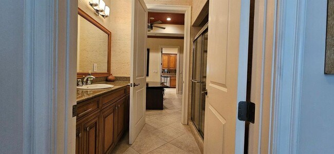 Photo - 16117 Emerald Estates Dr