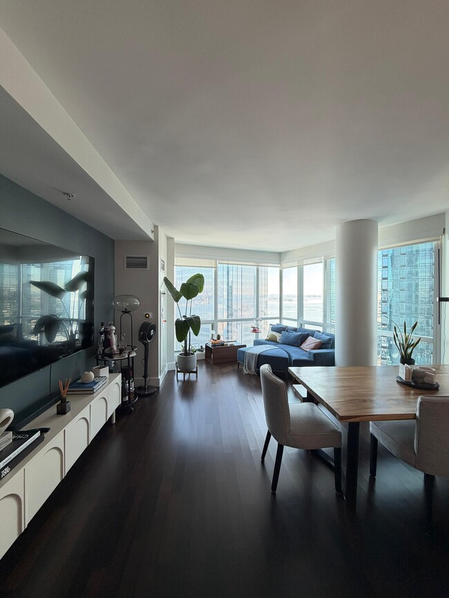 Photo - 77 HUDSON St Unit 3109