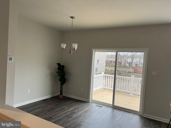 Photo - 9 Foundry Blvd