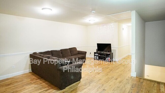 Photo - 1821 N 18th St Unit 2