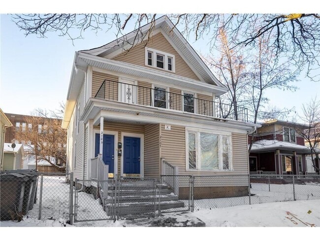 Building Photo - Available NOW!!  3 Bedroom Upper Level Dup... Rental