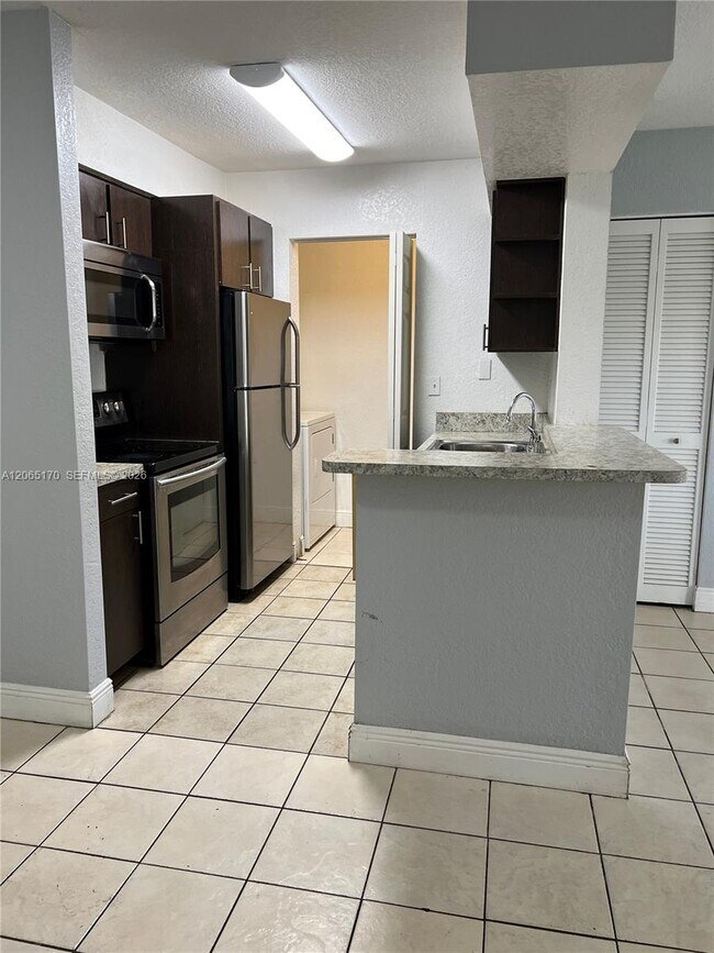 Photo - 1237 SW 46th Ave Unit 801