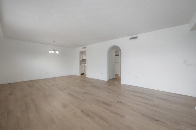 4681 1st St NE Unit 209
