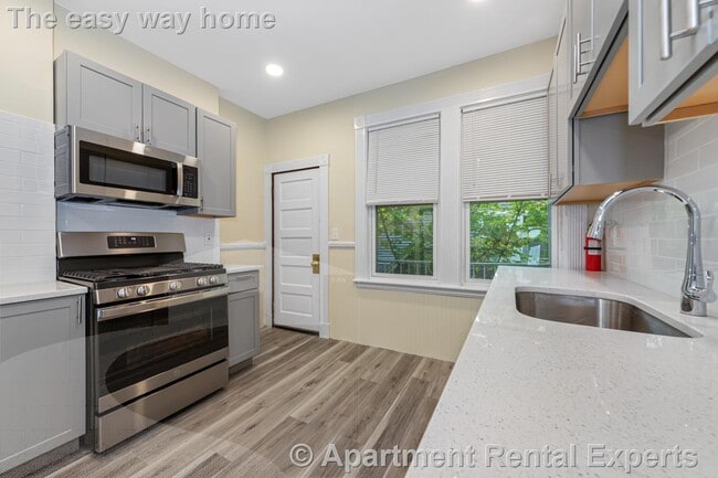 Photo - 44 Brackett St Unit #3