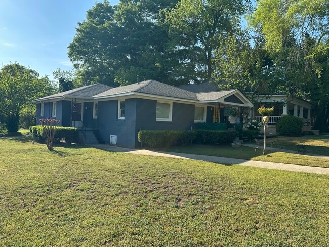 Building Photo - 296 Murray Hill Ave NE Unit A