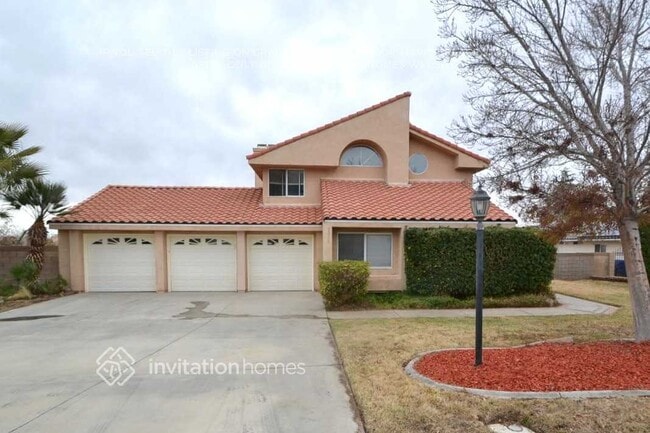 Building Photo - 5319 Gardendale Ln