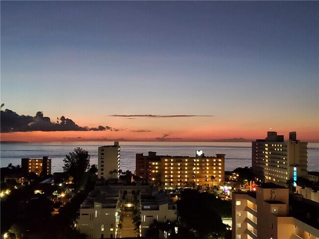 Photo - 1401 N Riverside Dr Unit 807